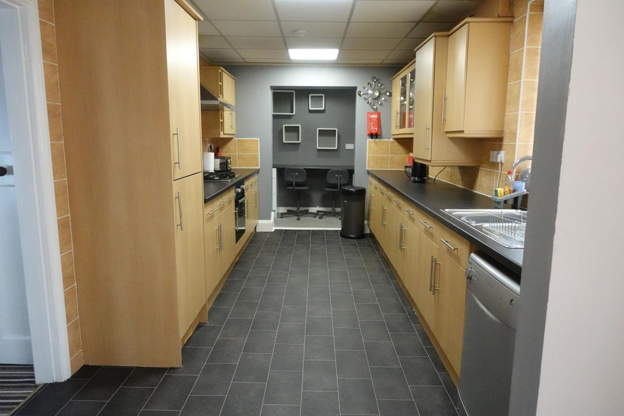 Huge 9 Bed Property Sleeps 17, Near Nec, City Centre, Hs2 Birmingham Eksteriør bilde