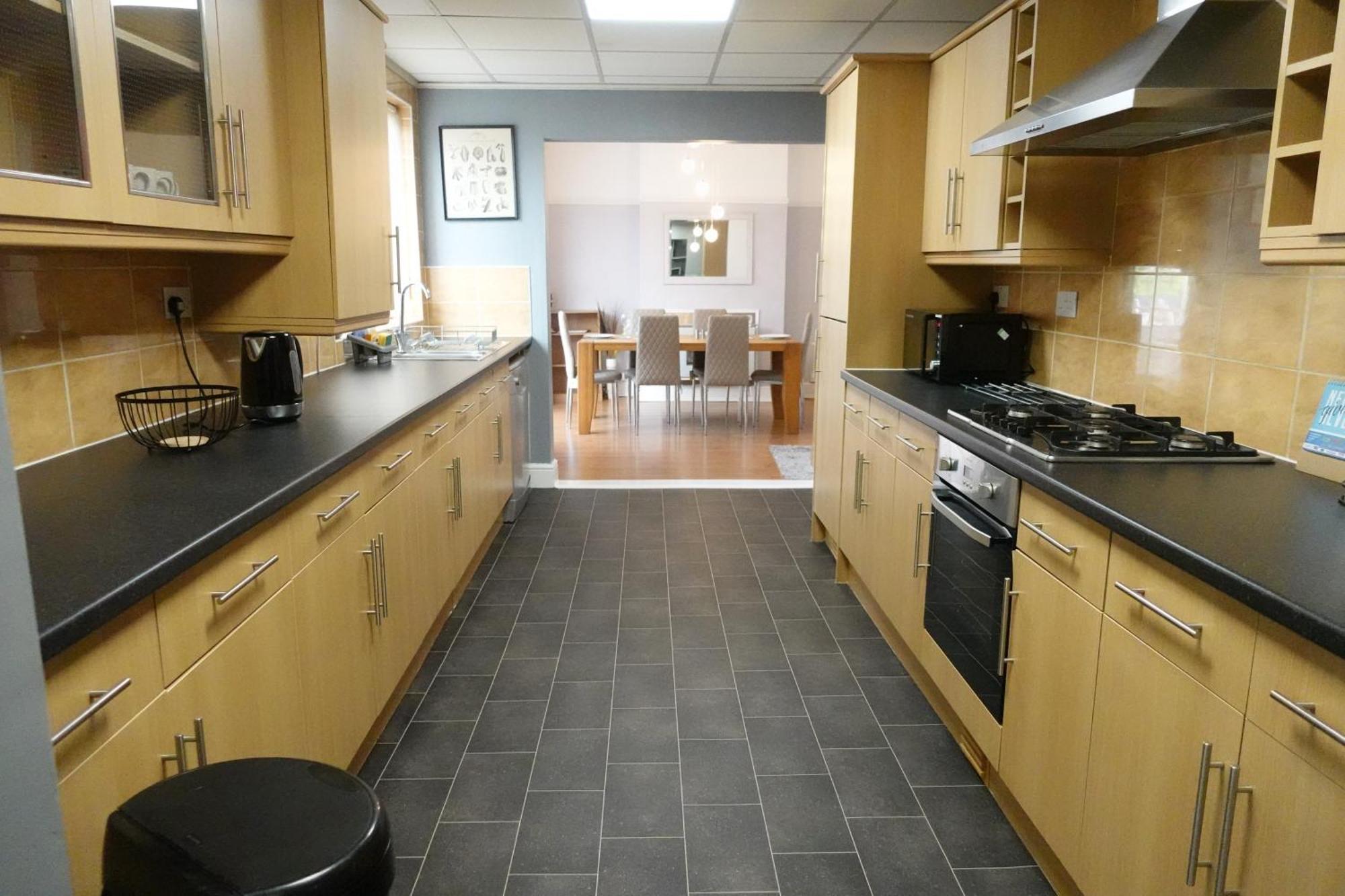 Huge 9 Bed Property Sleeps 17, Near Nec, City Centre, Hs2 Birmingham Eksteriør bilde